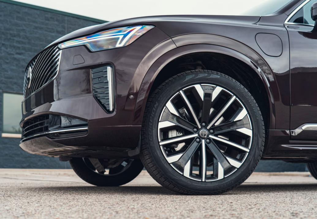 2026 Volvo XC90 Wheels and Tires 4