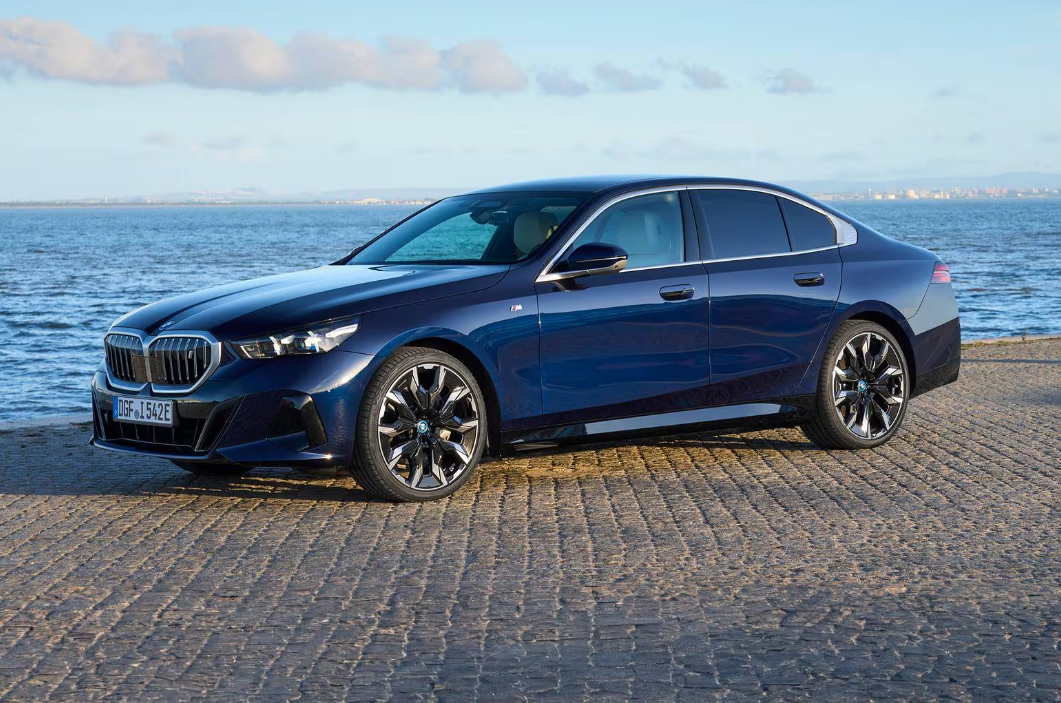 -1BMW i5 2025 EXTERIOR
