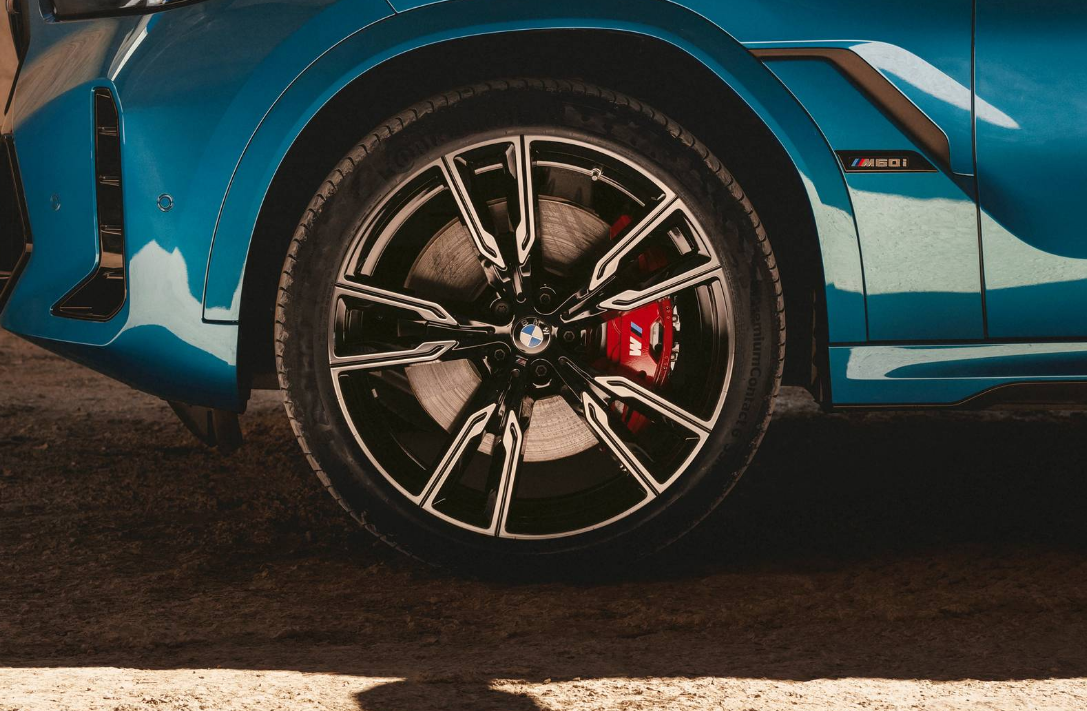2025 BMW X6 TIRE