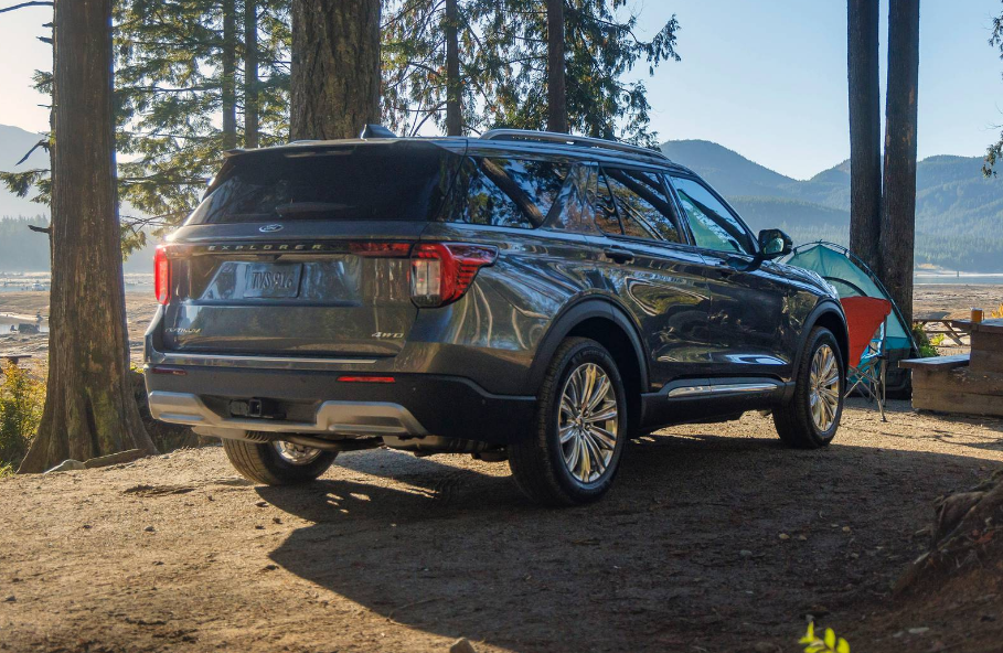 2025 Ford Explorer EXTERIOR-1