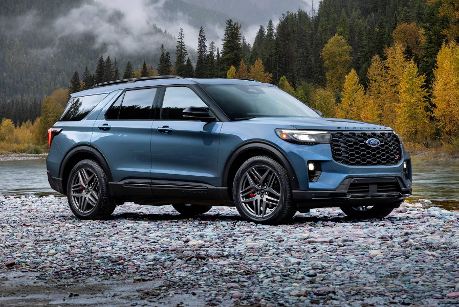2025 Ford Explorer EXTERIOR