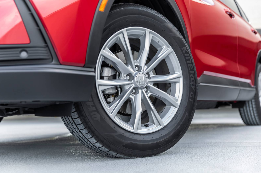 2025 Honda CR-V Hybrid TIRES