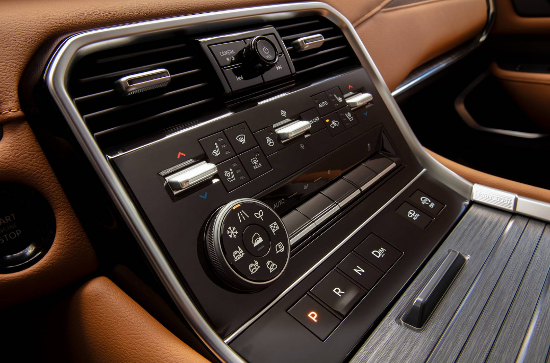 2025 Nissan Armada AUDIO