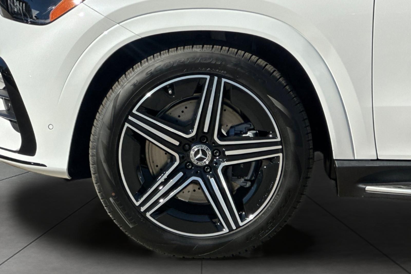 2026 Mercedes-Benz GLE 450 SUV fig 14