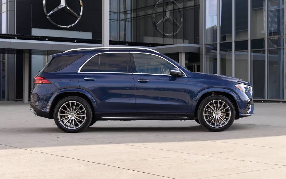 2026 Mercedes-Benz GLE 450e SUV Fig 10