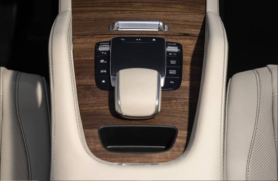 2026 Mercedes-Benz GLE 450e SUV Fig 2
