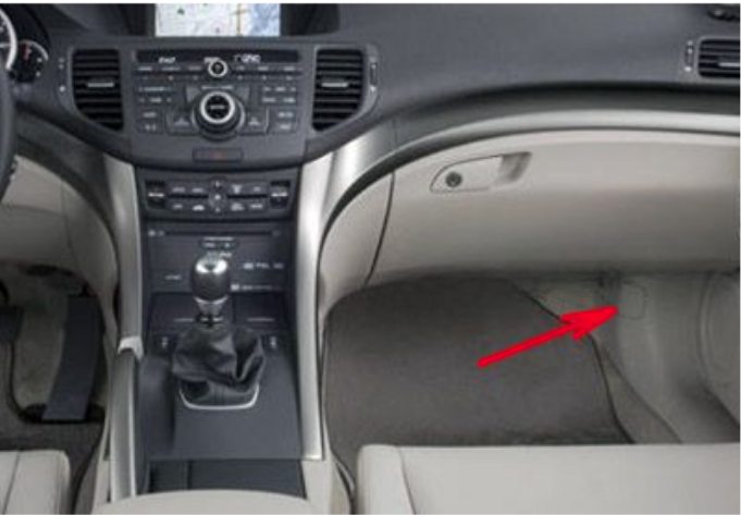 Acura TSX (2009 - 2014) Fuse Box Location passenger’s side interior fuse box