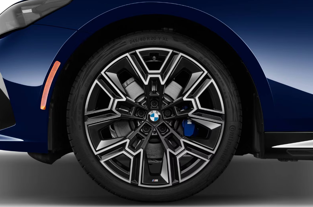 BMW 5 SERIES 2025 tire
