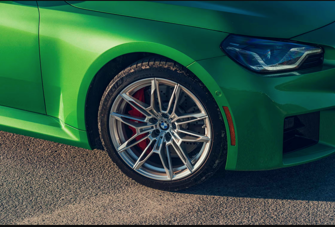 BMW M2 2025 WHEELS AND TYRES