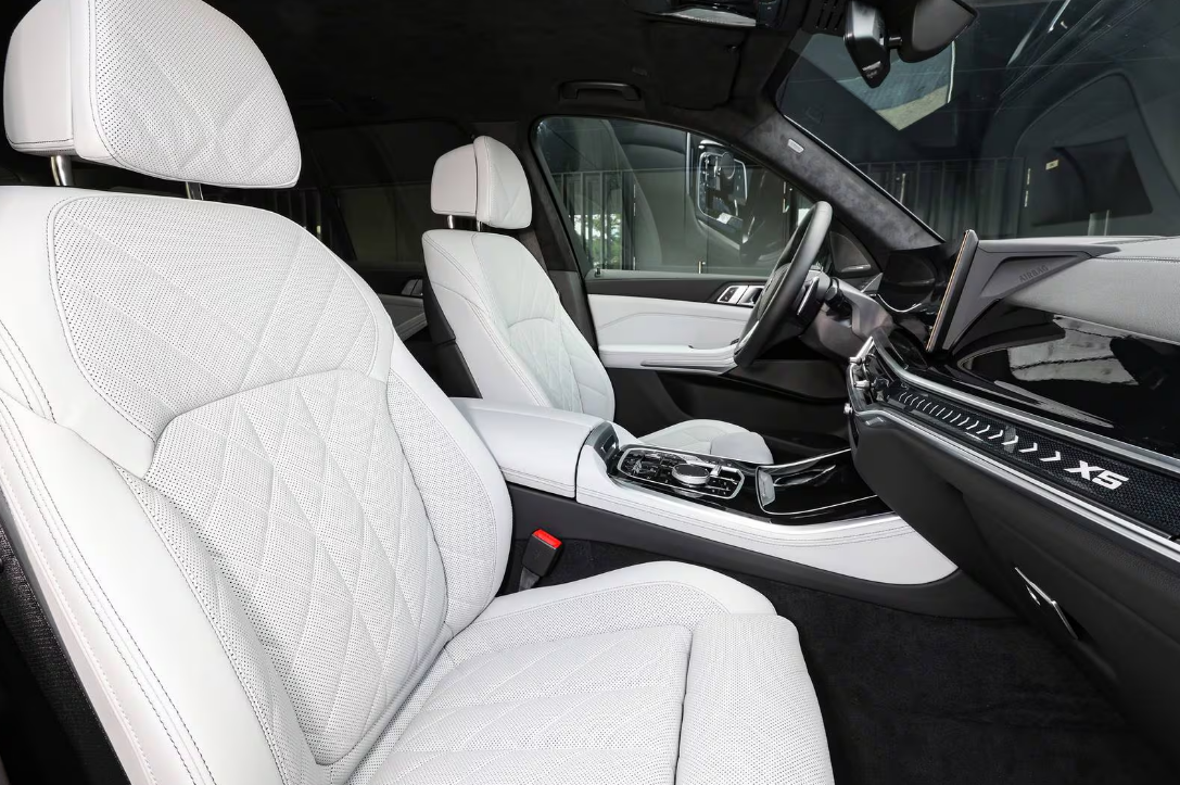 BMW X5 2025 INTERIOR
