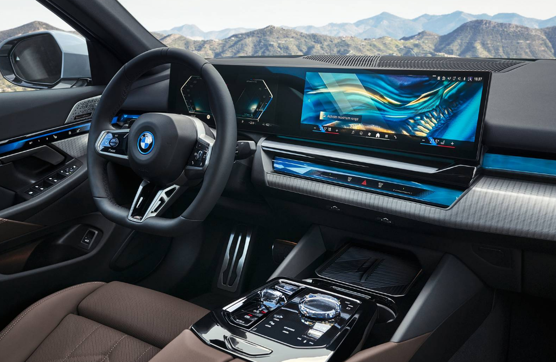 BMW i5 2025 INTERIOR