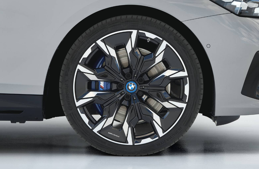 BMW i5 2025 TIRES