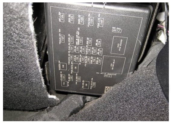 Dodge Journey Fuse Box Location and Diagrams User Guide (2011 – 2019) fig 2