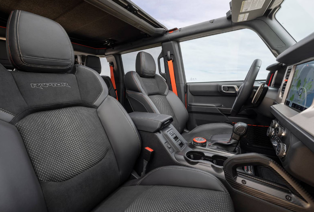 Ford Bronco 2025 INTERIOR