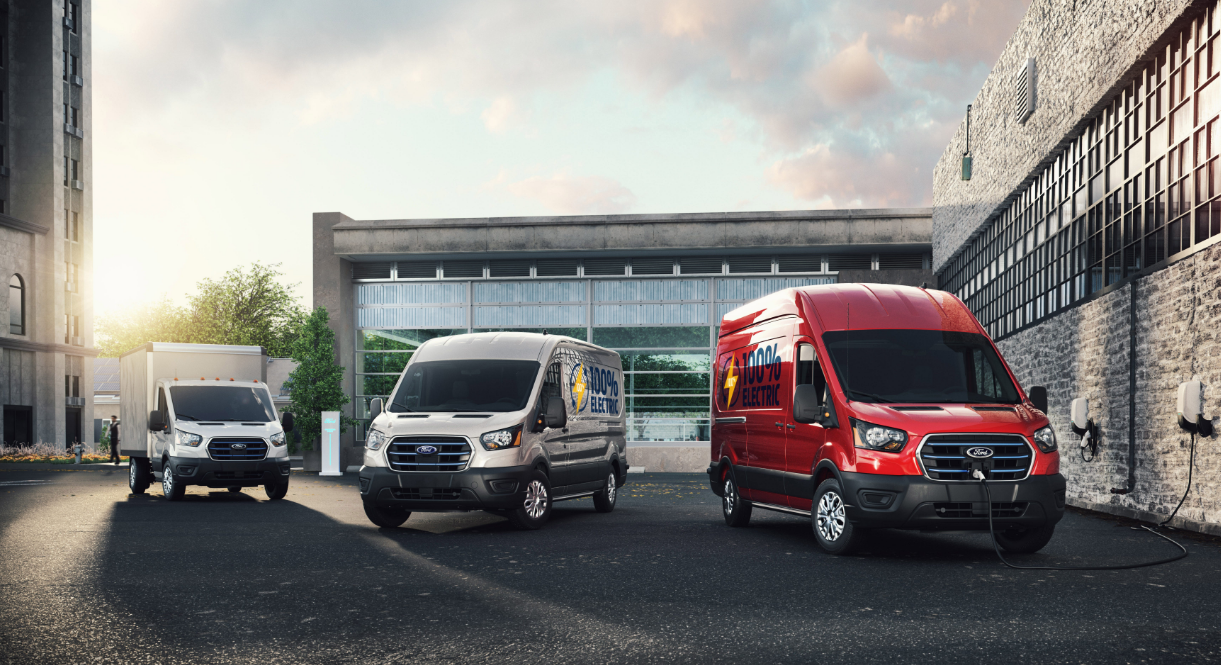 Ford E-Transit 2025 exterior-1