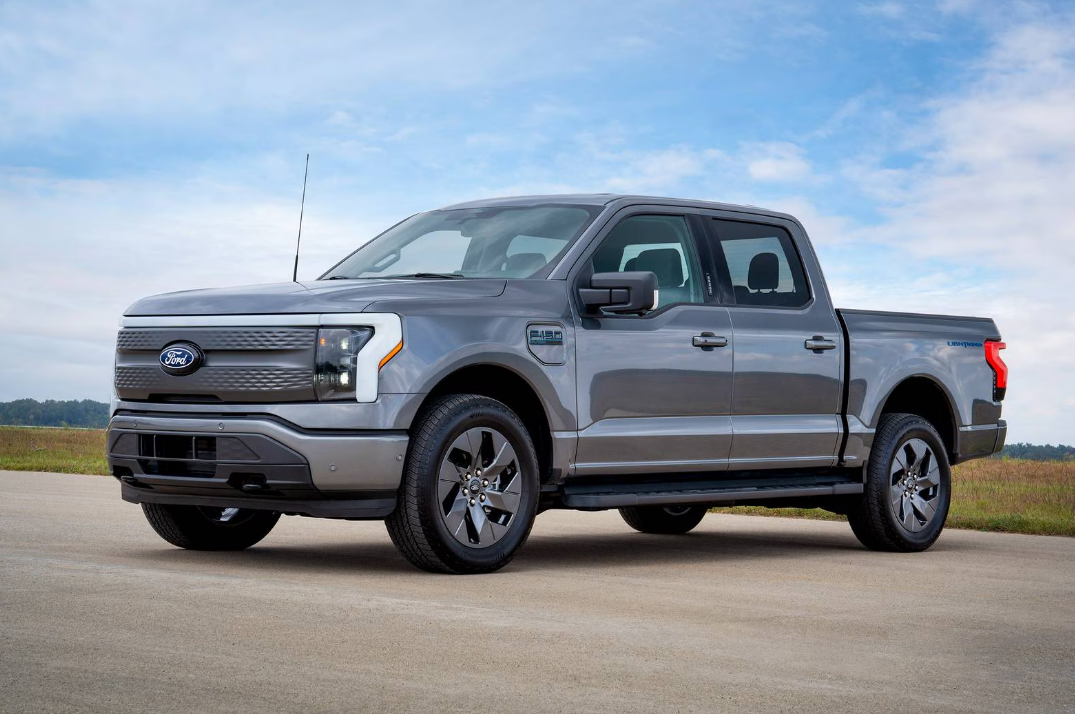Ford F-150 Lightning 2025 EXTERIOR-1