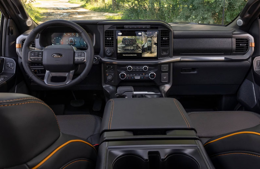 Ford F-150 interior-1
