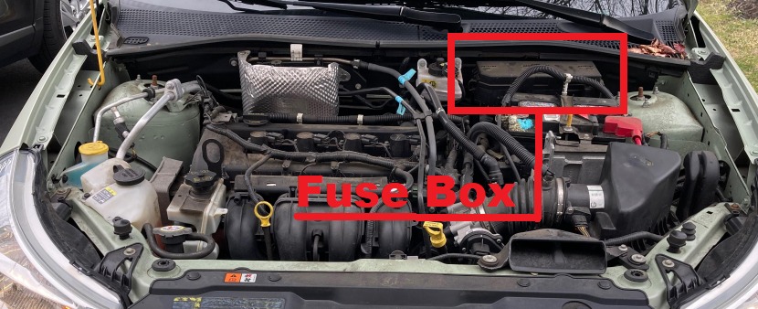 Ford Focus Fuse Box Location and Diagrams User Guide (2008 - 2011) Fig 2