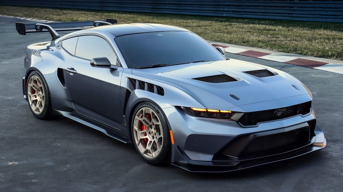 Ford Mustang GTD EXTERIOR
