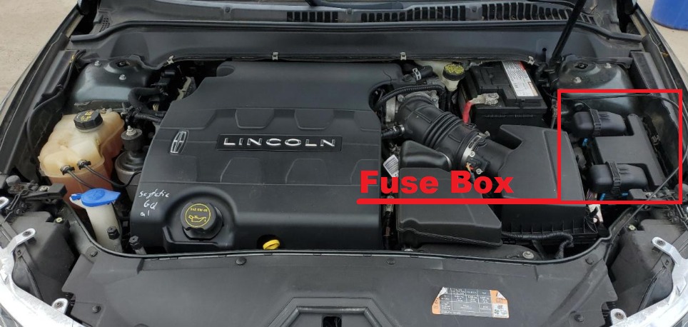 Lincoln MKZ (2017 – 2020) FIG-2