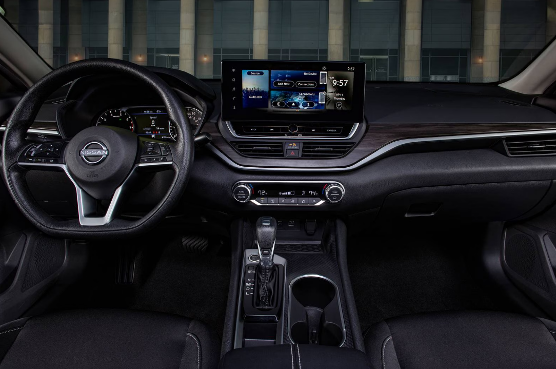 Nissan Altima 2025 INTERIOR