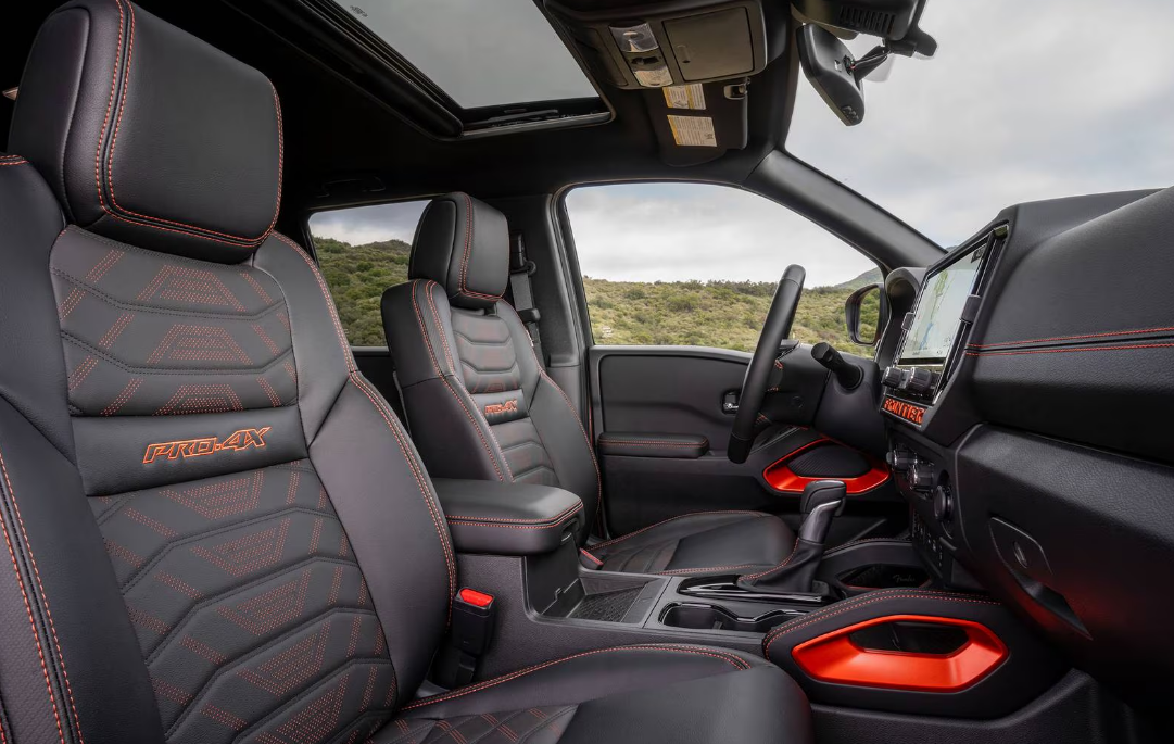Nissan Frontier 2025 interior-1