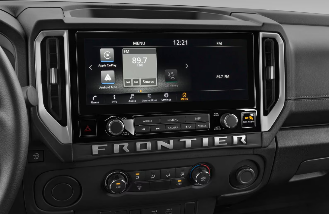 Nissan Frontier 2025 lcd