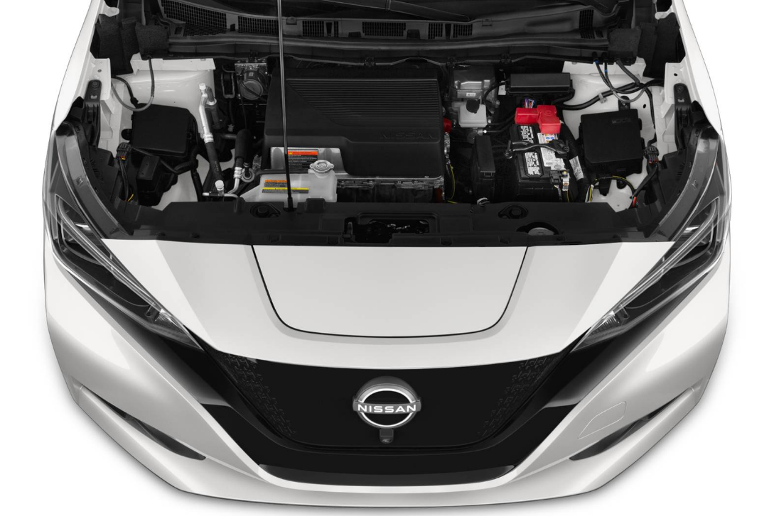 Nissan LEAF 2025 ENFINE