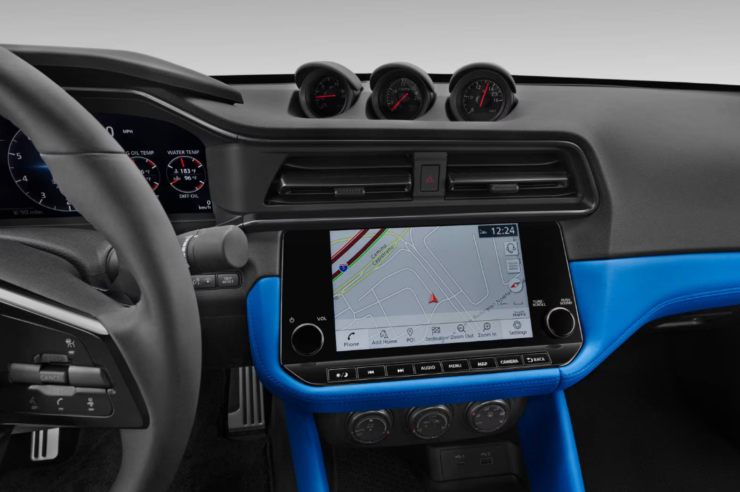 Nissan Z 2025 lcd