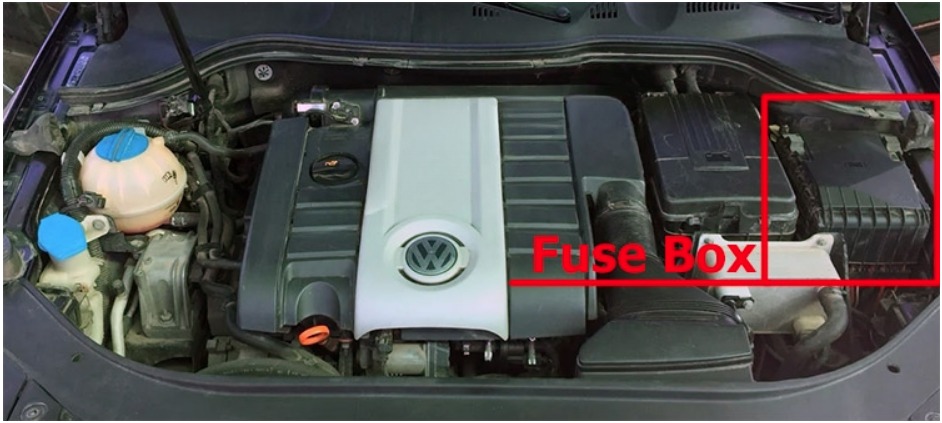 Volkswagen Passat Fuse Box Diagrams and Location Guide (2005 - 2010) Fig 5