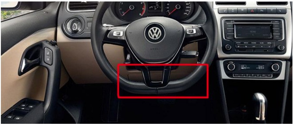 Volkswagen Polo Fuse Box Location and Diagrams Guide 2009 - 2017 Fig 1