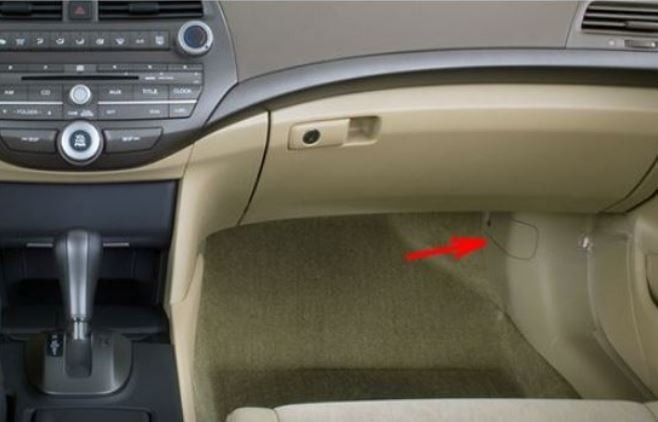 Honda Accord (2008 – 2012) fig-2