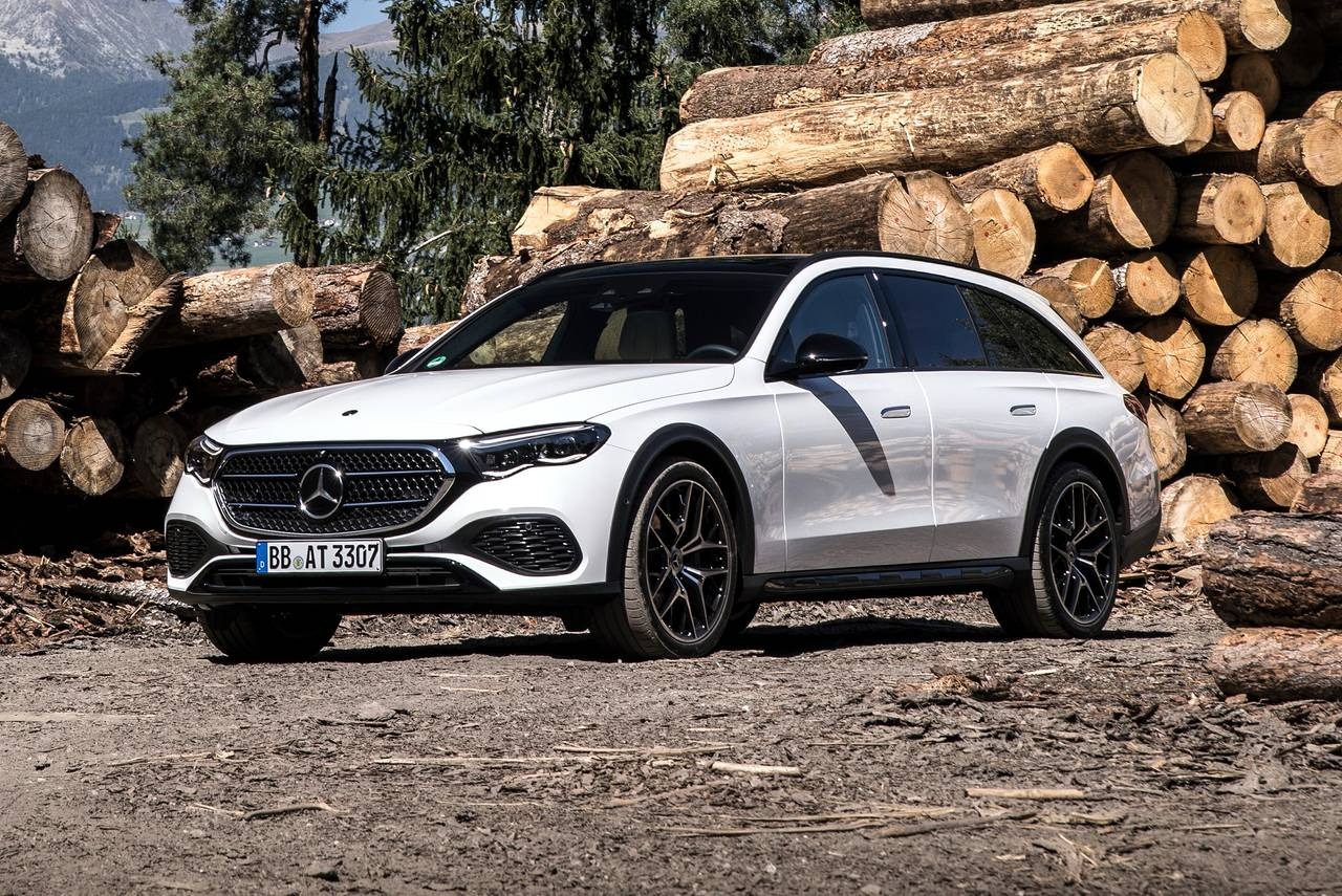 Mercedes-Benz E-Class Wagon 2026 fig 2