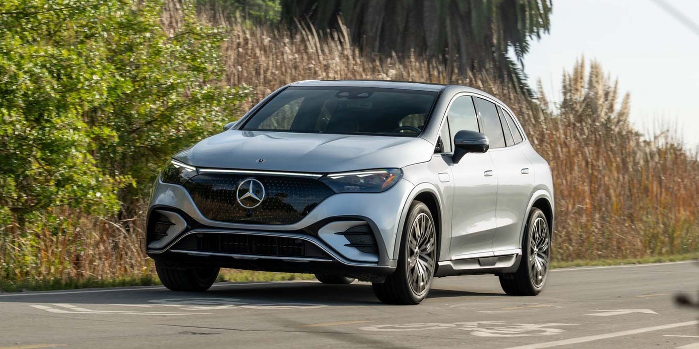 Mercedes-Benz EQE 320+ SUV 2026 fig 17