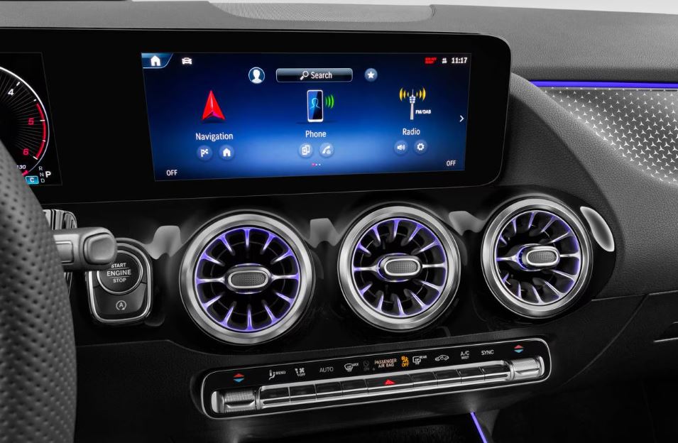 Mercedes-Benz GLA 250 SUV 2026 fig 4