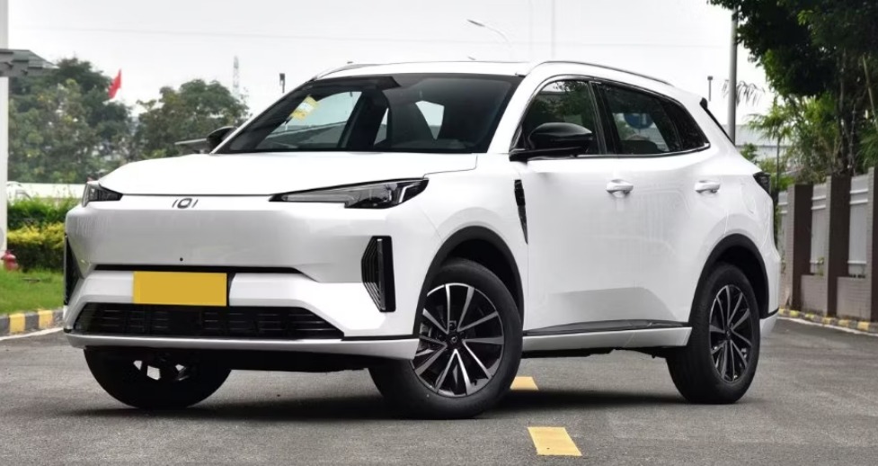Number 1 2025 Changan Qiyuan Q05 fig -1