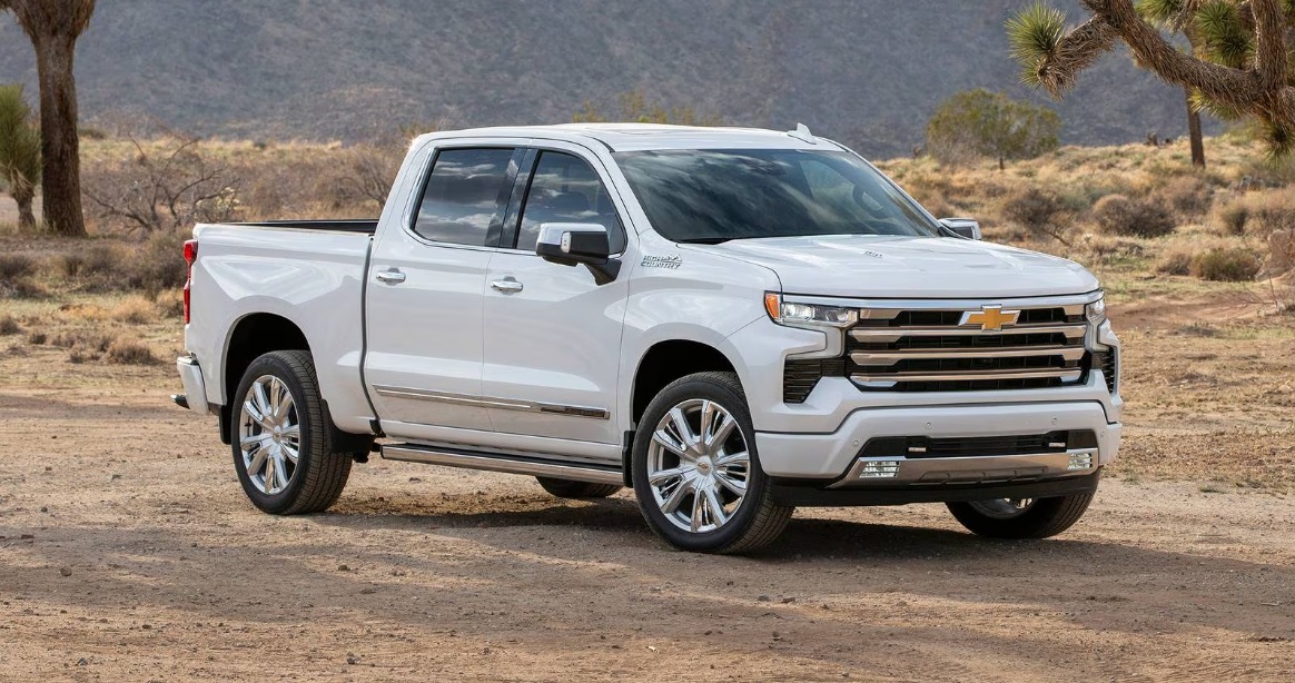 Number 1 2025 Chevrolet Silverado 1500 fig-1