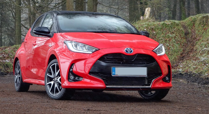 Number 1 2025 Toyota Yaris Hybrid fig -1