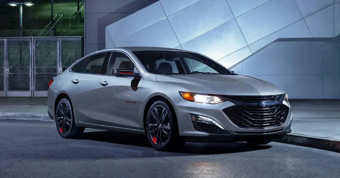 Number 10 2025 Chevrolet Malibu fig-1