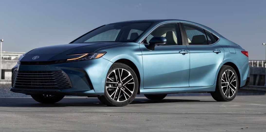 Number 3 2025 Toyota Camry fig -1