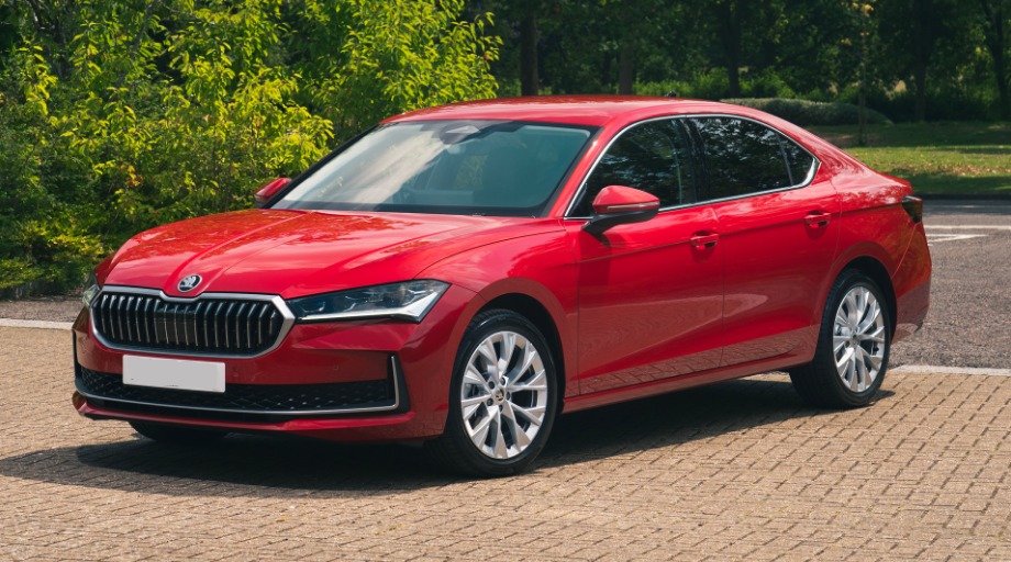 Number 4 2025 Skoda Superb fig-1