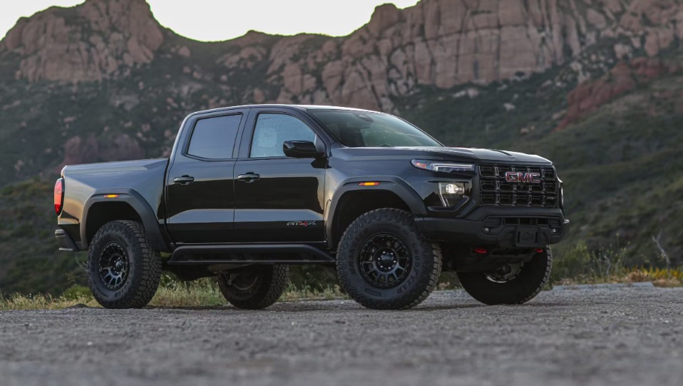 Number 5 2025 GMC Canyon fig-1