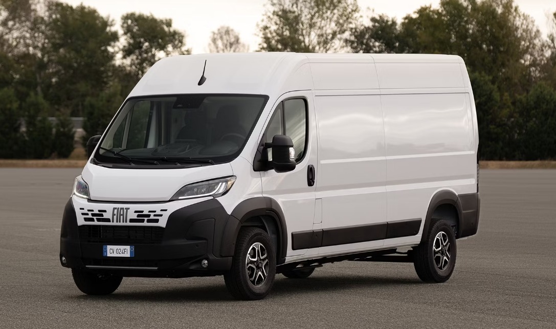 Number 9 2025 Fiat DUCATO fig-1