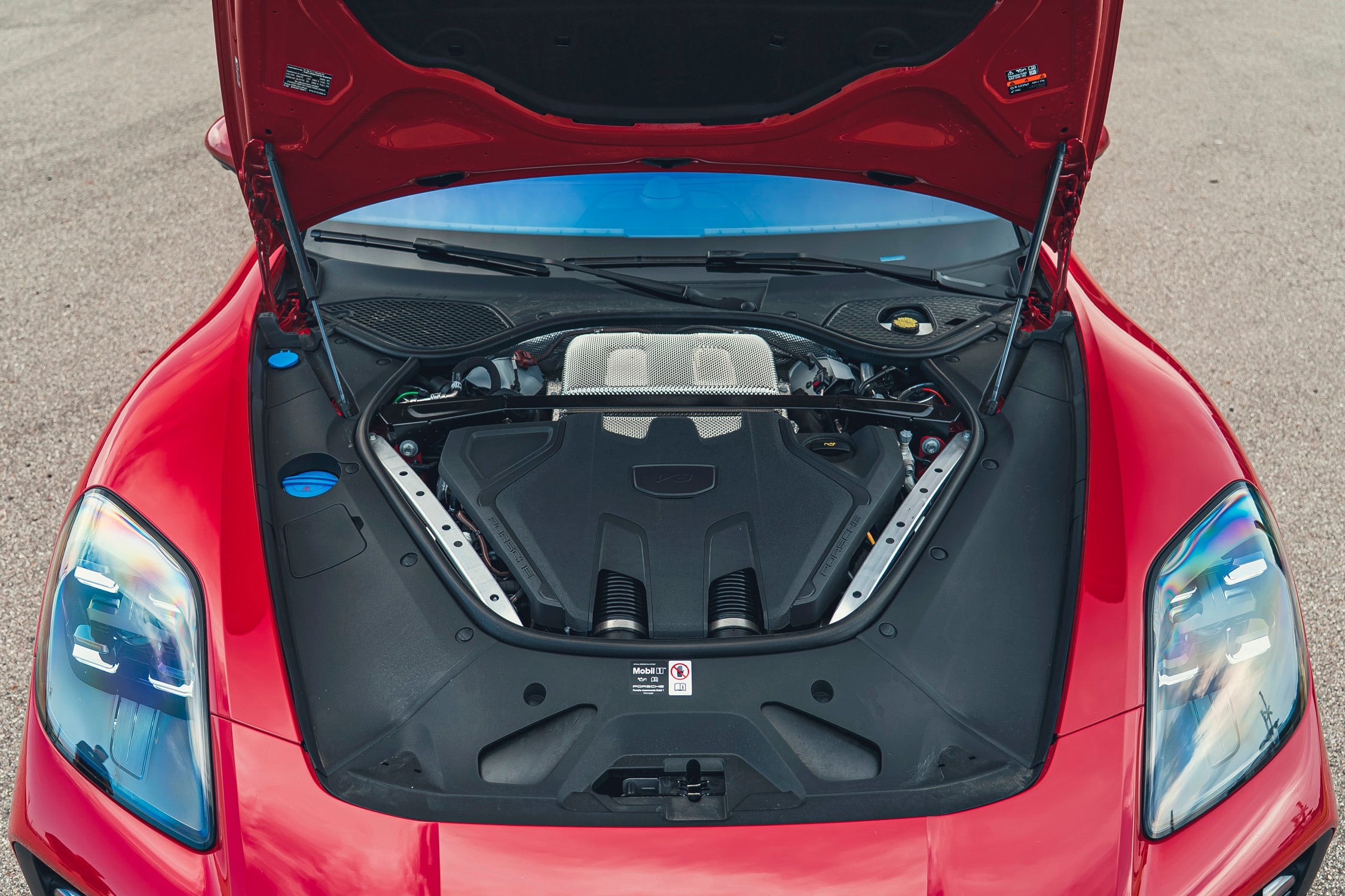 Porsche Panamera 2026 fig 12