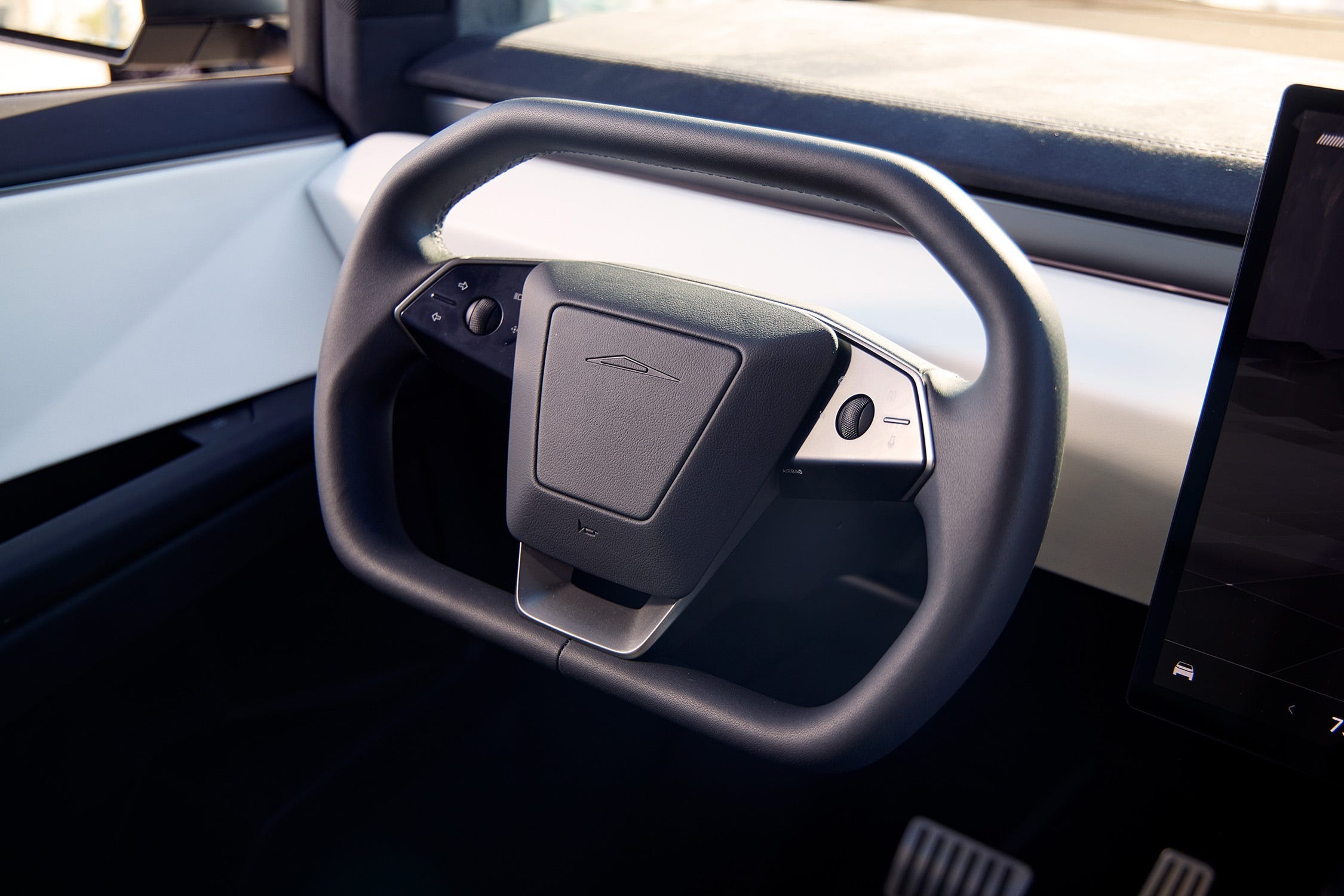 Tesla Cybertruck 2026 fig 1