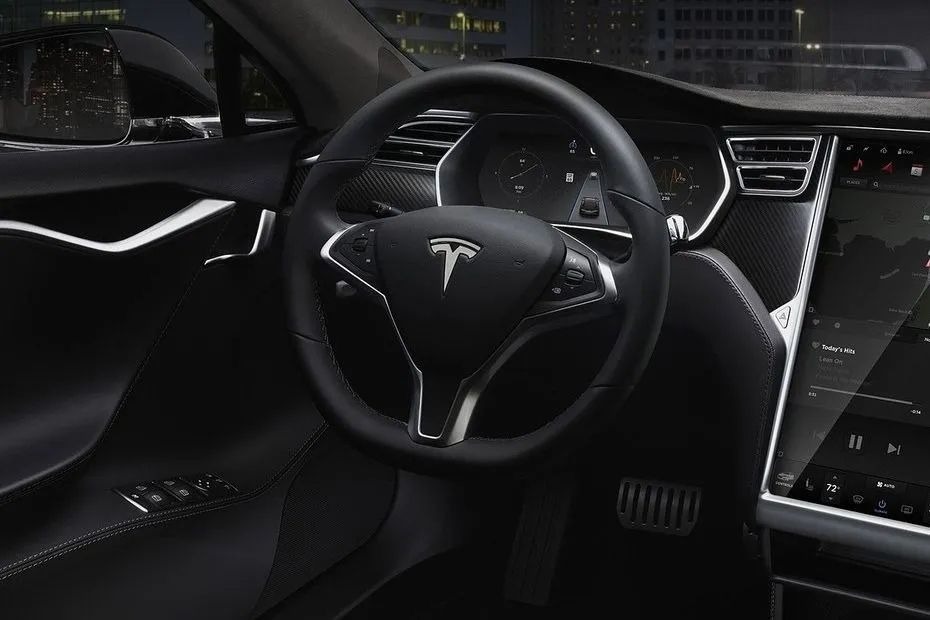 Tesla Model S 2026 fig 7