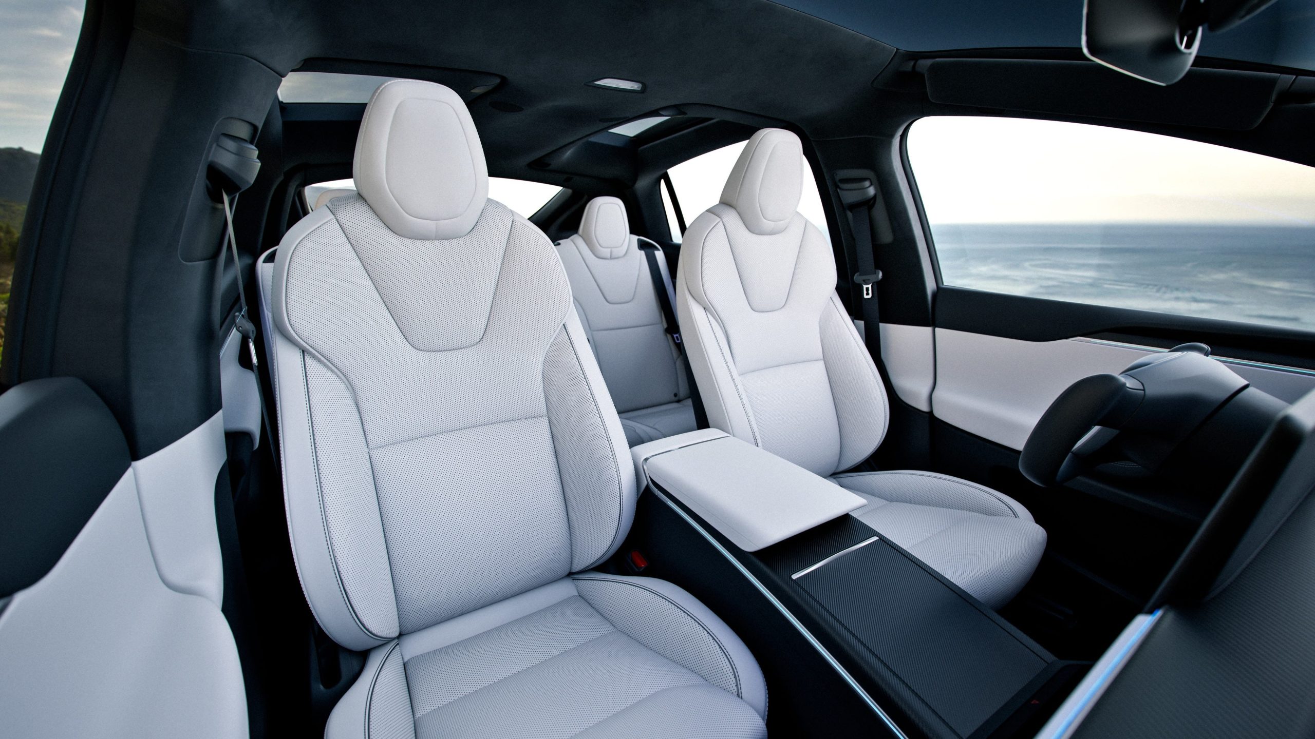 Tesla Model X SUV 2026 Review fig 2