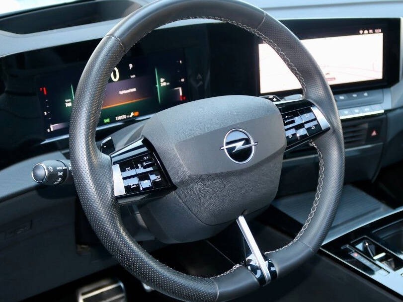 Vauxhall Astra 2026 fig 7