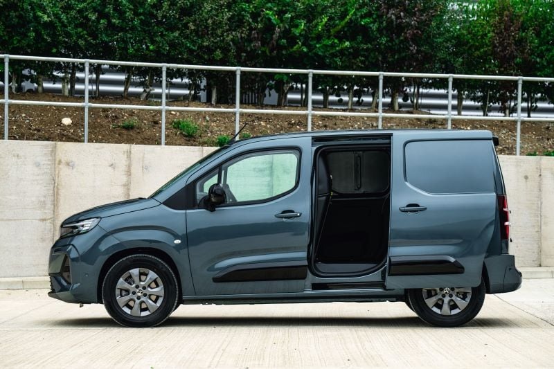 Vauxhall Combo Cargo 2026 fig 2