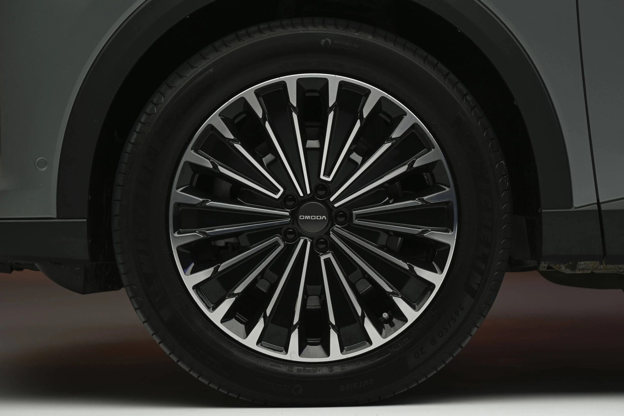 2026 OMODA 9 SHS WHEEL